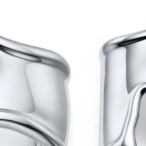 Joias usadas por Tia Celina (Malu Galli) custam até R$ 292 mil e foram assinadas pela designer Elsa Peretti para a Tiffany & Co.