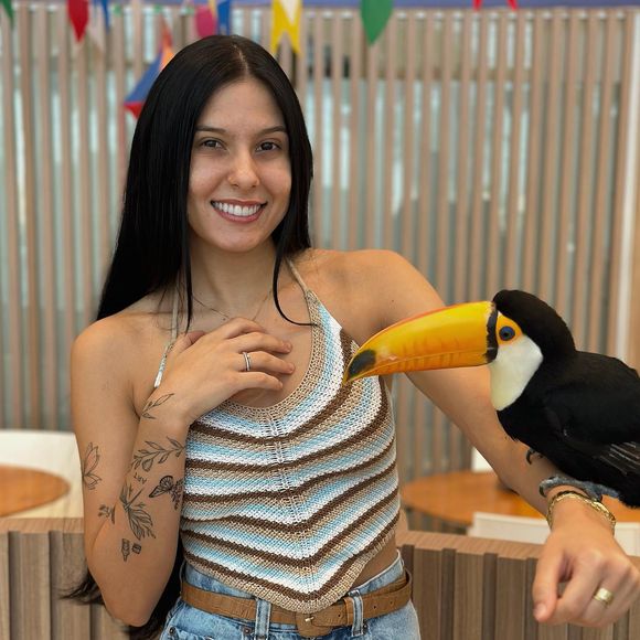 Depois que ficou famosa, Ana Castela começou a investir em tatuagens