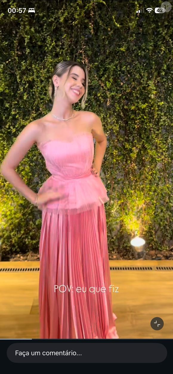 As escolhas de tonalidades para os vestidos respeitaram estilo e personalidade de cada madrinha, segundo a designer