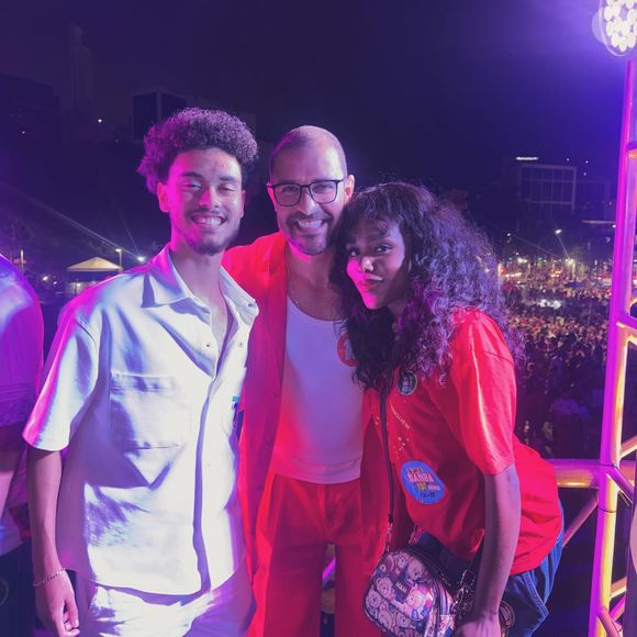 Rumores dispararam depois que Diogo Nogueira e Wic Tavares foram vistos juntos em uma manifestação no Rio de Janeiro