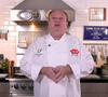 O chef Érick Jacquin, do 'MasterChef Brasil', ensinou em seu canal do YouTube uma receita de molho de tomate caseiro incrível