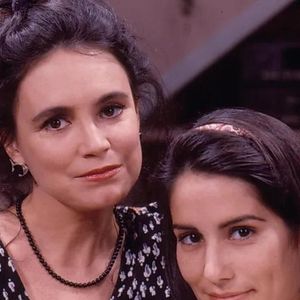 Fátima mataria Marco Aurélio em 'Vale Tudo' de 1988, mas Raquel descobriria ou presenciaria o crime e se entregaria à polícia para evitar que a filha fosse presa.