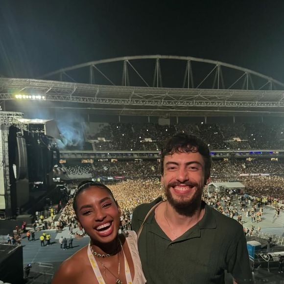 Gabz e Jaffar se conheceram durante as gravações da novela 'Mania de Você'.