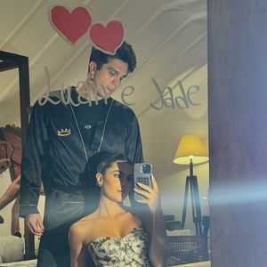 Jade Magalhães é esposa do cantor sertanejo Luan Santana, com quem tem uma filha