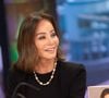 Com a apresentadora e socialite espanhola Isabel Preysler, de 76 anos, ele faz três sessões de treinos por semana, com cerca de 45 minutos cada