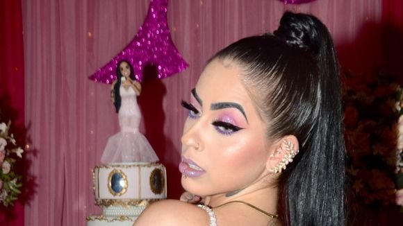 MC Mirella afasta vergonha por vídeo íntimo vazado na web com Dynho Alves: 'Elogiando meu corpo e meu...'