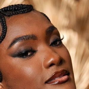 Erika Januza vive a rainha Niara na novela 'A Nobreza do Amor'