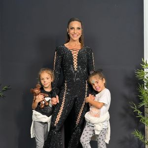 Ivete Sangalo também é mãe de Marina e Helena, de 7 anos