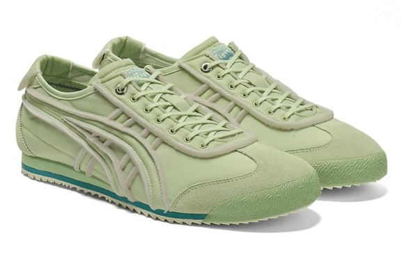 O novo tênis da Onitsuka Tiger aposta na cor Foam Jade, um verde suave inspirado na tonalidade do matcha, para atualizar a clássica silhueta Mexico 66 com uma proposta que combina tradição e modernidade
