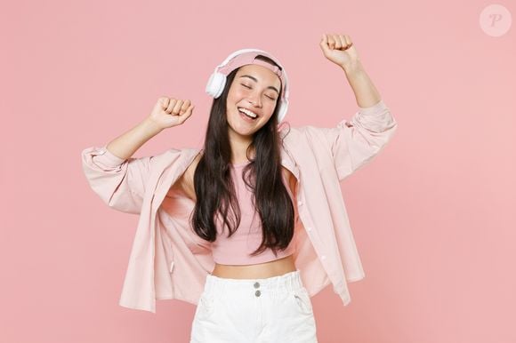 Quando isso acontece, a música deixa de ser apenas uma sequência de notas e passa a ocupar um espaço na memória afetiva de quem a escuta