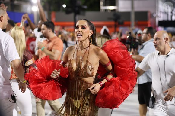 Deborah Secco vai desfilar no Salgueiro ao lado de Beatriz Reis