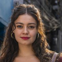 Poucos sabem, mas Sophie Charlotte não é brasileira: protagonista de 'Três Graças' nasceu em país inusitado e só veio para o Brasil aos 8 anos. 'Foi chocante'