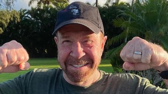 Excesso de treinos foi a causa da morte de Chuck Norris aos 86 anos? Relato chocante envolve amigos do ator: 'Talvez tenha se esforçado demais'