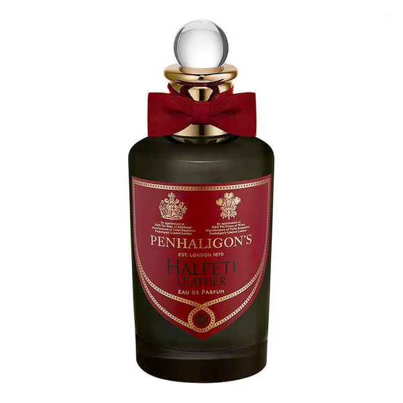 Halfeti Leather (Penhaligon’s) 100ml | R$ 2.582,00 - ícone da perfumaria de nicho, ele mistura tangerina, cardamomo e açafrão nas notas de topo. No coração, rosa, ameixa e pimenta adicionam complexidade, enquanto o fundo de couro, incenso, almíscar e âmbar garante sofisticação. Ideal para quem busca uma fragrância autoral e cheia de personalidade