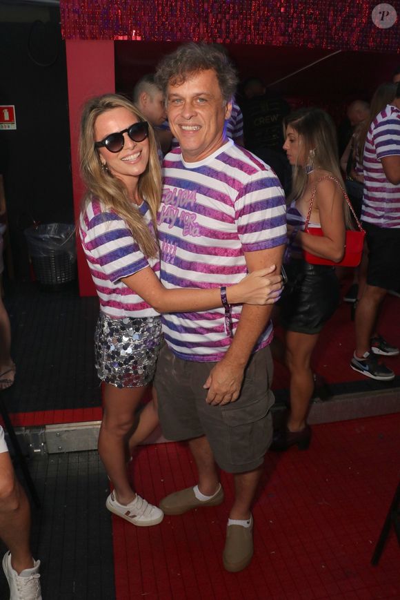 2024: Guilherme Fontes e sua esposa curtindo muito um Camarote em uma feijoada de Carnaval