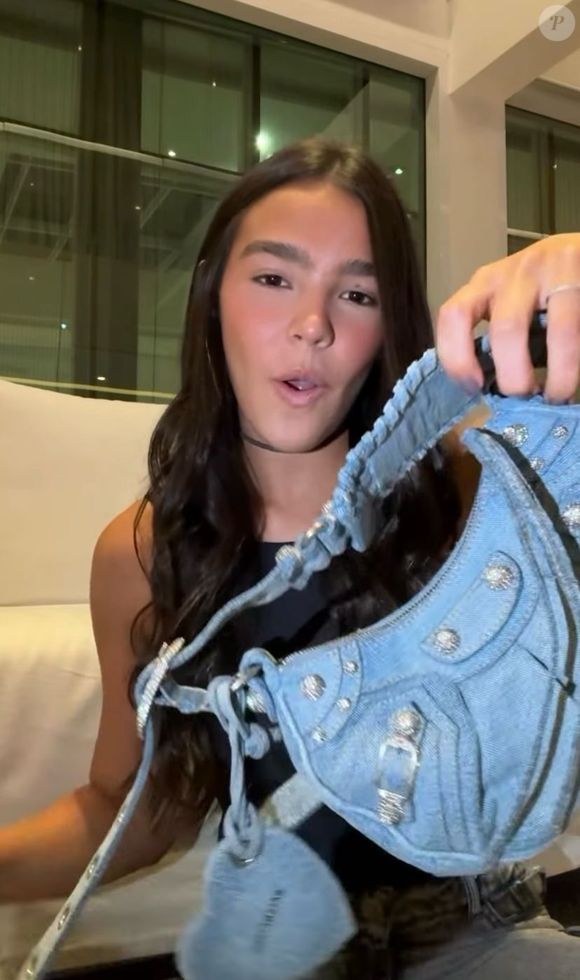 Duda Guerra gasta R$ 19 mil em bolsa de luxo e divide opiniões na web “Eu fazia dessas com jeans velho”, ironiza seguidora sobre compra de Duda Guerra