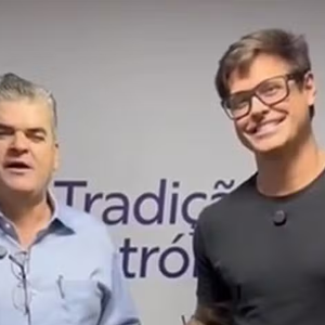 Dado Dolabella se filiou ao Movimento Democrático Brasileiro (MDB) e foi apresentado pelo presidente estadual do partido, Washington Reis, como um ‘pai de família’