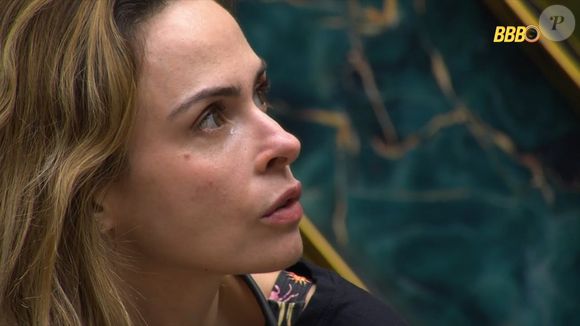 Globo também descartou levar Ana Paula Renault ao 'Saia Justa' para participações especiais