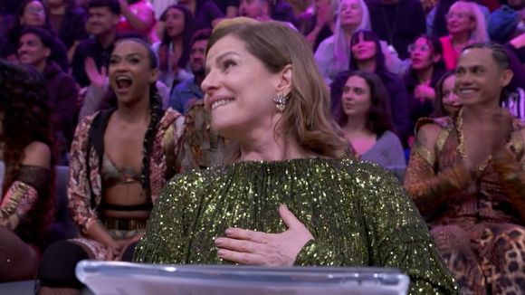 Odete Roitman também chora! A homenagem que desmontou Debora Bloch na TV e emocionou a web: 'O ano é dela'