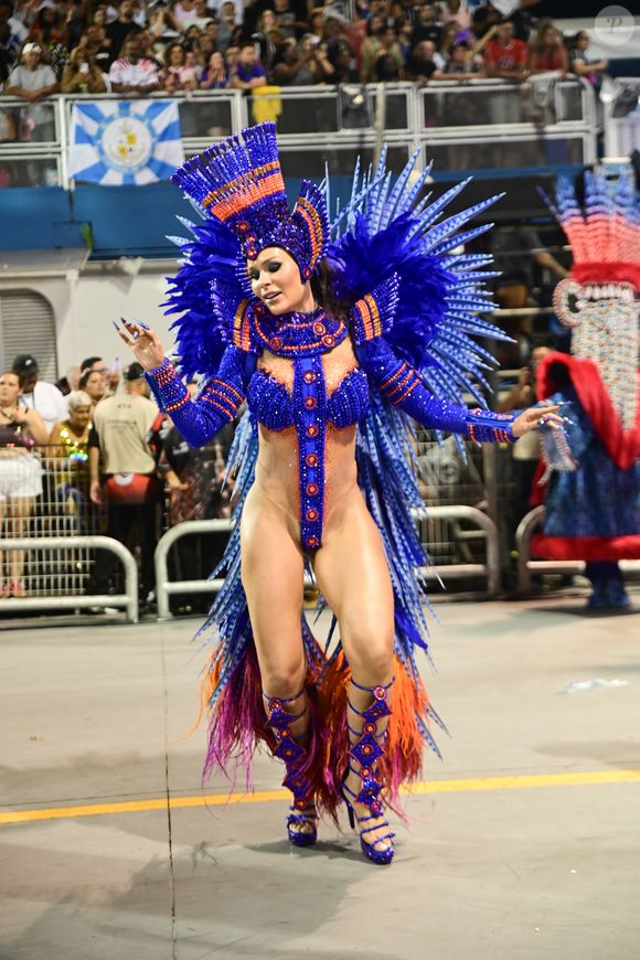 Carnaval 2025 em SP: Gaviões da Fiel trouxe Fernanda Lacerda como destaque