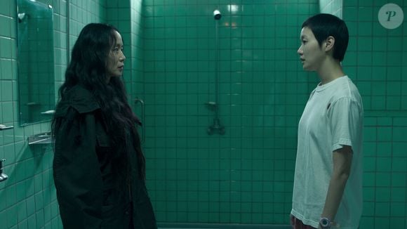 'O Preço da Confissão': acusada de matar o marido, uma professora faz um pacto perigoso com uma detenta que confessa o crime em troca de outro assassinato