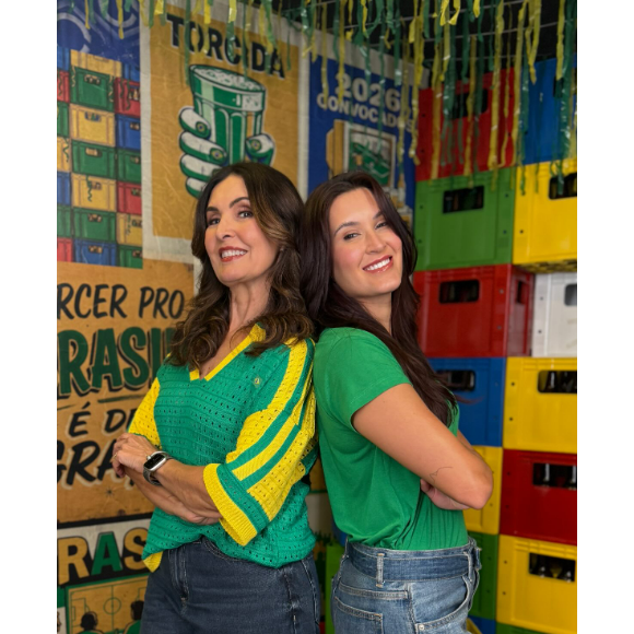 De acordo com a especialista, o segredo para uma maquiagem elegante durante os jogos da seleção brasileira está em usar o verde e o amarelo apenas como detalhes estratégicos, sem transformar a cor na protagonista do visual; Fátima Bernardes aparece ao Lado da filha Beatriz Bonemer em clima de Copa