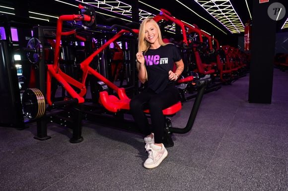 Virginia Fonseca abriu as portas da WeGym, em Goiânia, em evento prestigiado por Vini Jr. O casal confirmou a volta do namoro durante a inauguração