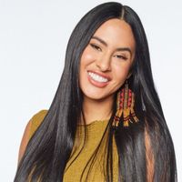 Os 3 segredos de beleza de Isabelle Nogueira: do cabelo à pele, musa da Grande Rio no Carnaval conta tudo do que não abre mão!