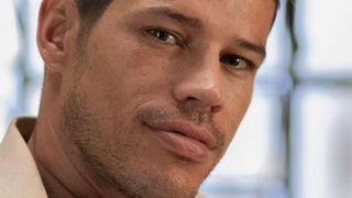 'Frustração': com 41 anos hoje, José Loreto quase desistiu da fama após ser dispensado pela Globo antes de 'Avenida Brasil'