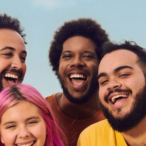 Gilberto Gil tem doze netos: na foto estão Flor, filha de Bela Gil, além de João, Lucas e Francisco Gil.