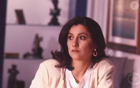 Leila (Cássia Kis) foi escolhida para matar Odete Roitman em ‘Vale Tudo’, mas outros quatro personagens foram cogitados