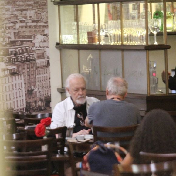 Ney Latorraca contou: 'O Edi virou praticamente um médico, e percebi que temos muito mais que um caso de amor, estamos unidos para toda a vida', disse.