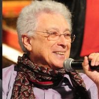 Há 33 anos, autor de 'Três Graças' Aguinaldo Silva foi detonado por Dias Gomes em meio a acusação de plágio. 'Feio por dentro e por fora'