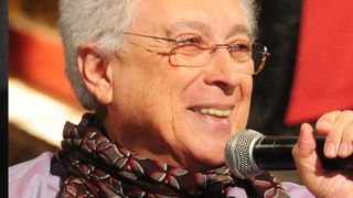 Há 33 anos, autor de 'Três Graças' Aguinaldo Silva foi detonado por Dias Gomes em meio a acusação de plágio. 'Feio por dentro e por fora'