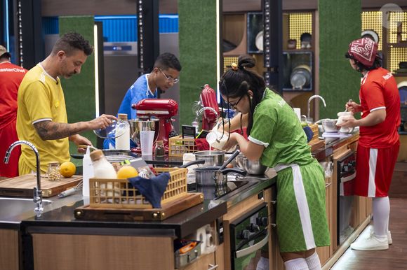 Clima de Copa, participantes cheios de personalidade e provas técnicas intensas marcaram a estreia do ‘MasterChef Brasil 2026’. Mas nem tudo agradou o público! Veja os erros e acertos da nova temporada