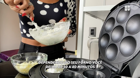 Receita de Carol Peixinho vai em uma máquina de assar cupcakes, mas também pode ser assada no forno