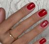 Unhas vermelhas para usar no Natal: fotos de manicures elegantes e luminosas que atrairão todos os olhares