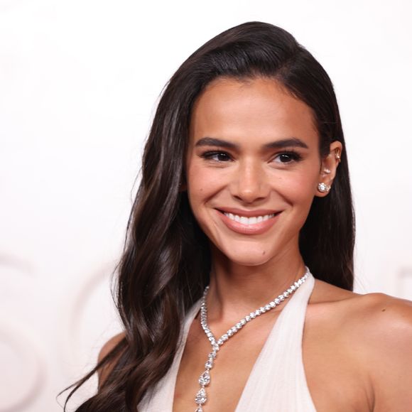 Bruna Marquezine abriu o jogo, em entrevista à Max e TNT sobre a experiência de marcar presença no Oscar pela 1ª vez.