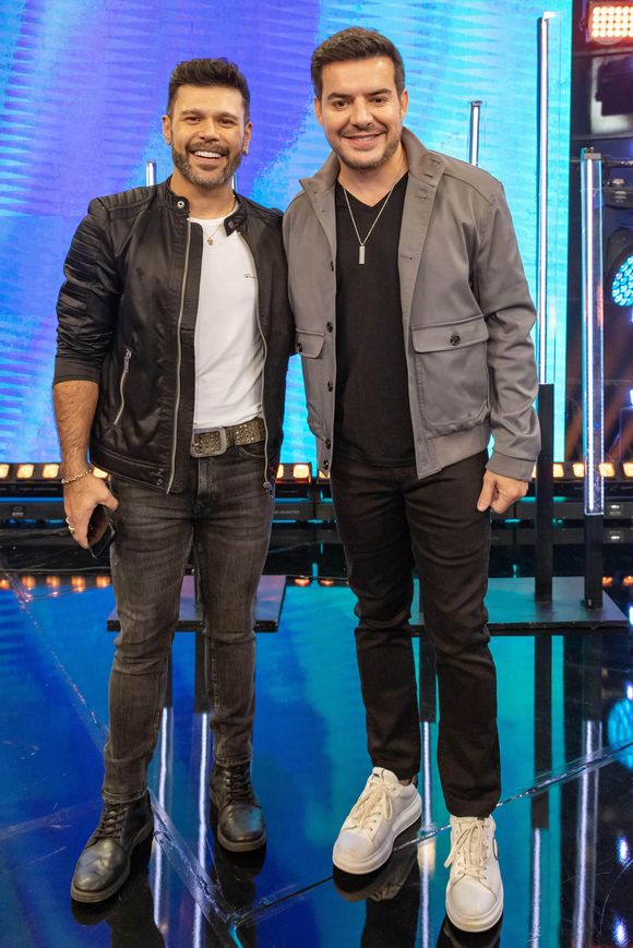 Marcos, dupla de Belutti, foi o Bruno Mezenga no 'The Masked Singer Brasil 2025'