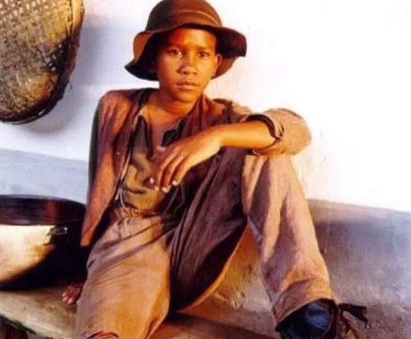 Tiziu é amigo da personagem Giuliana (Ana Paula Arósio) na novela Terra Nostra