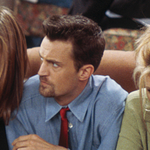 Para provérbio chinês, amizade é algo fundamental na vida humana - foto da série americana 'Friends'