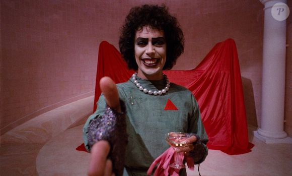 A mistura de terror, ficção científica, comédia, rock e sexualidade fez de ‘The Rocky Horror Picture Show’ uma produção praticamente impossível de encaixar em um único gênero