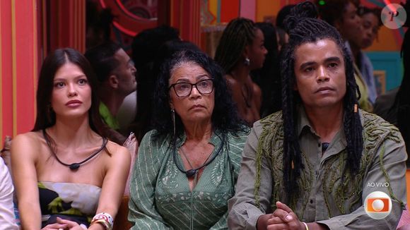 Junto de Vitória Strada, estão no 6º Paredão Diogo Almeida e sua mãe, Vilma.