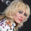 Cinco cortes de cabelo curtos no estilo retrô dos anos 80 que estão de volta para a Primavera 2026