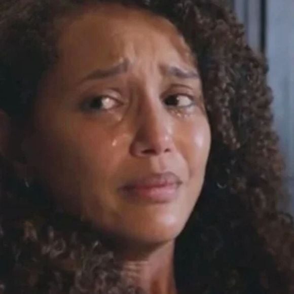Nos próximos capítulos de 'Vale Tudo', o relacionamento de Raquel (Taís Araújo) e Ivan (Renato Góes) esfria a partir da morte de Rubinho (Julio Andrade)