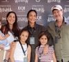 Ivete Sangalo aproveitou a folga da turnê ‘Clareou’ para curtir o Cirque du Soleil com as filhas, Marina e Helena