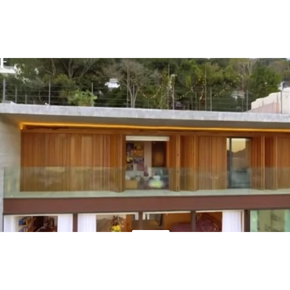 Mansão de Murilo Benício: o terraço é apontado como um dos ambientes mais usados pelo ator