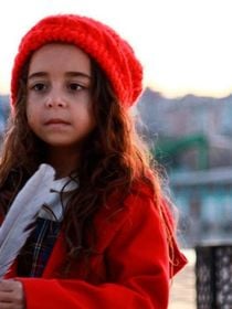 Reta final! Cengiz pega Zeynep de surpresa com revelação envolvendo Melek, resumo do capítulo de terça-feira (17/02) da novela 'Mãe'