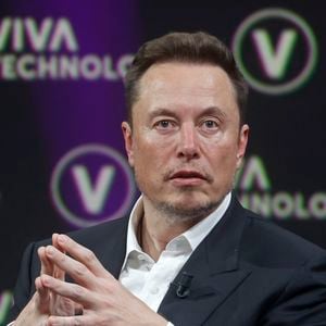 De acordo com ex-mulher, Elon Musk tem sucesso pois sabe dizer 'não'
