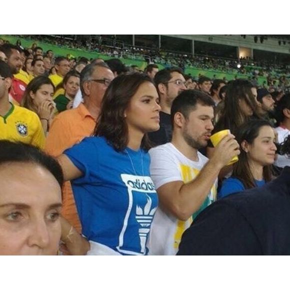Na época, Neymar vivia uma relação conturbada com Bruna Marquezine, que assistiu o jogo no Maracanã